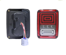 Load image into Gallery viewer, Quake LED Headlight Headlight - QTE784 - Quake LED