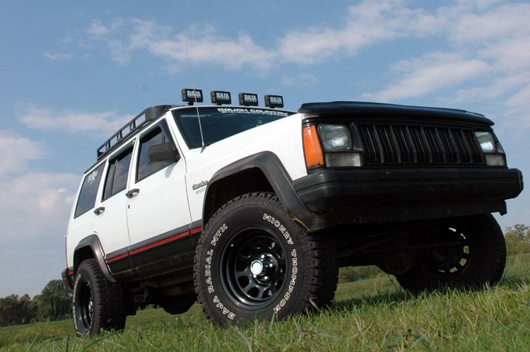 Rough Country Lift Kits 3 Inch Jeep Suspension Lift Kit N3 Shocks 84-01 Cherokee XJ Rough Country - Rough Country - 670N2
