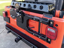 Load image into Gallery viewer, Rusty's Off Road Products Rusty's Tire Carrier - 1997-2006 TJ / LJ Wrangler