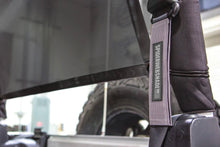 Load image into Gallery viewer, SPIDERWEBSHADE Product Grey Seatbelt Silencers JK2D