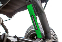 Load image into Gallery viewer, SPIDERWEBSHADE Product Green Seatbelt Silencers JK4D