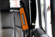 Load image into Gallery viewer, SPIDERWEBSHADE Product Orange Seatbelt Silencers JT4D